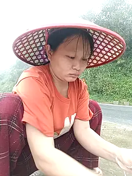 Snapshot of yoyo-mi chatting on November 2025 03:39:02 AM yoyo-mi online show from November 2025 03:39:02 AM