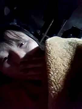 Snapshot of yoyo-mi chatting on November 2025 08:41:01 PM yoyo-mi online show from November 2025 08:41:01 PM