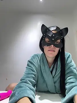 carolinedanger  online show from November 2025 12:11:02 AM