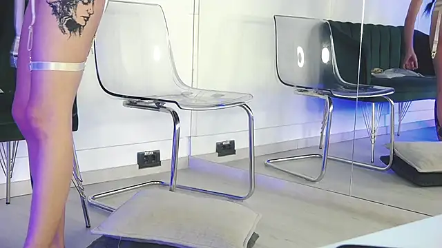 Snapshot of RebbeccaRay chatting on December 2025 08:02:02 PM RebbeccaRay online show from December 2025 08:02:02 PM