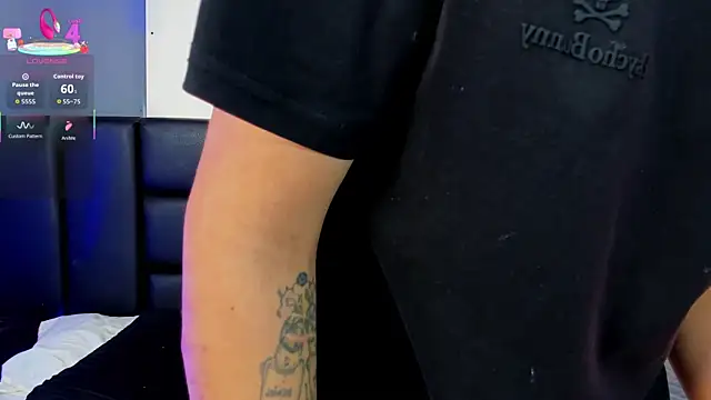 Snapshot of Duolust1 chatting on October 2025 11:55:01 AM Duolust1 online show from October 2025 11:55:01 AM