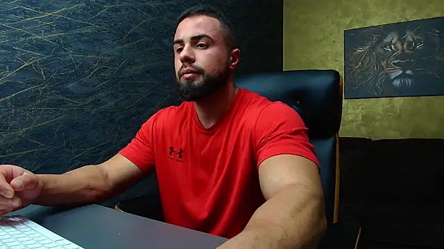 Snapshot of HayesWood chatting on November 2025 05:28:02 AM HayesWood online show from November 2025 05:28:02 AM