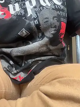 RozaDenise online show from November 2025 06:56:02 AM