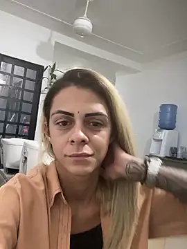 Snapshot of sabrinaneves chatting on December 2025 08:14:02 PM sabrinaneves online show from December 2025 08:14:02 PM