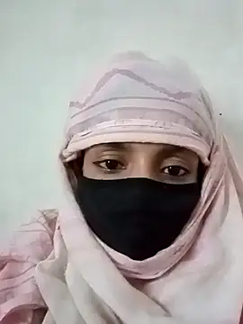 Snapshot of Quenn-Jiya752 chatting on November 2025 09:52:02 AM Quenn-Jiya752 online show from November 2025 09:52:02 AM