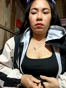 Snapshot of Nul-chal chatting on November 2025 05:13:02 PM Nul-chal online show from November 2025 05:13:02 PM