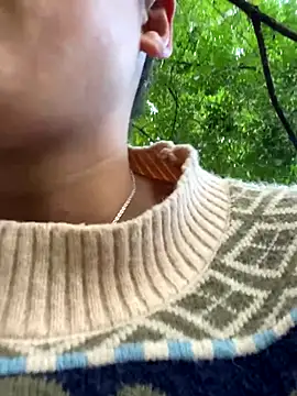 Snapshot of Nul-chal chatting on December 2025 01:21:02 AM Nul-chal online show from December 2025 01:21:02 AM