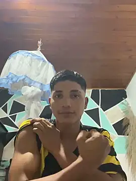 Snapshot of Abismo523 chatting on October 2025 03:41:02 AM Abismo523 online show from October 2025 03:41:02 AM