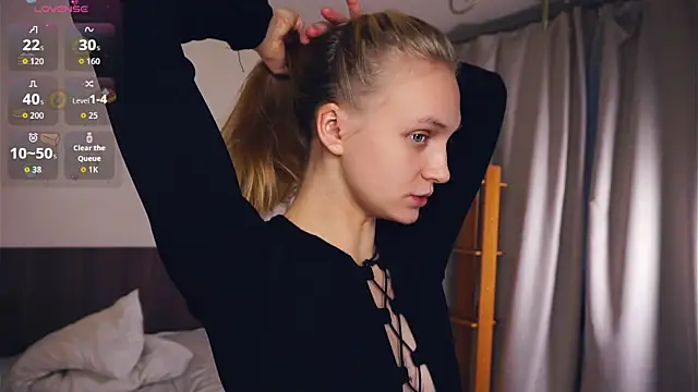 Snapshot of DierdreJacobsohn chatting on November 2025 07:18:01 AM DierdreJacobsohn online show from November 2025 07:18:01 AM