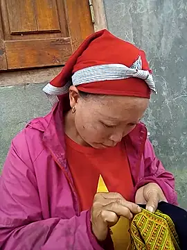 Snapshot of cute-kiss chatting on October 2025 02:56:01 AM cute-kiss online show from October 2025 02:56:01 AM