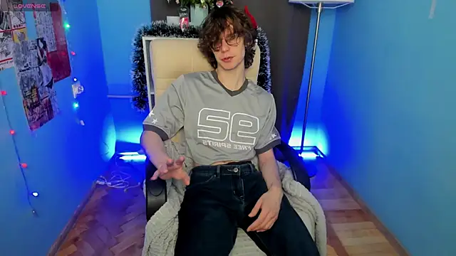 LeoBensyten online show from November 2025 02:09:01 PM