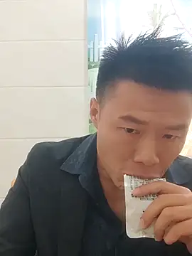 Snapshot of tian7788 chatting on November 2025 07:18:02 AM tian7788 online show from November 2025 07:18:02 AM