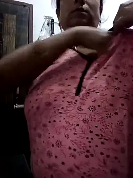 Snapshot of somagya chatting on October 2025 02:19:01 PM somagya online show from October 2025 02:19:01 PM