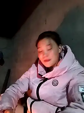 Snapshot of -Lana-123 chatting on November 2025 01:15:02 PM -Lana-123 online show from November 2025 01:15:02 PM