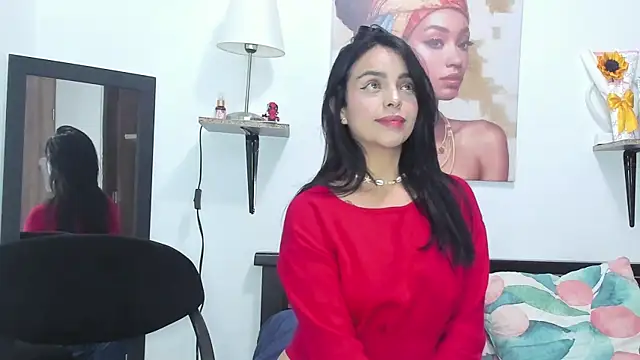 Snapshot of MailynAndNick chatting on December 2025 03:15:02 AM MailynAndNick online show from December 2025 03:15:02 AM