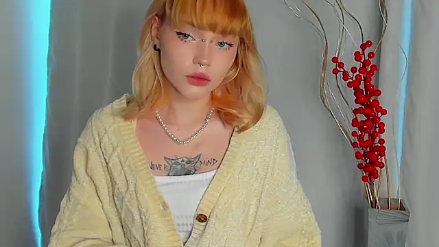 Snapshot of RussellGeffert chatting on November 2025 07:54:01 AM RussellGeffert online show from November 2025 07:54:01 AM