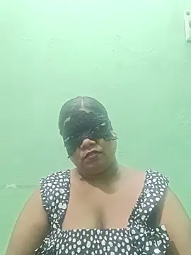 Snapshot of tamil_Nithya_J chatting on November 2025 09:26:02 AM tamil Nithya J online show from November 2025 09:26:02 AM