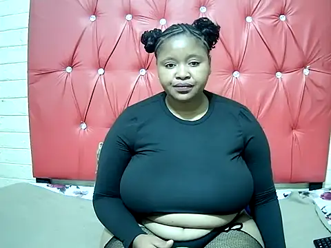 MilkMeDownBBY online show from October 2025 06:26:02 AM