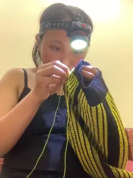 Snapshot of bi-bo123 chatting on November 2025 12:37:02 PM bi-bo123 online show from November 2025 12:37:02 PM