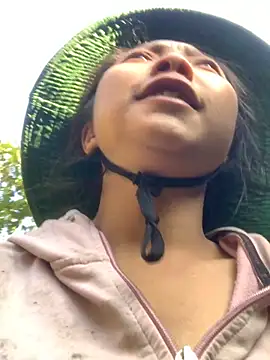 Snapshot of bi-bo123 chatting on November 2025 01:05:02 AM bi-bo123 online show from November 2025 01:05:02 AM