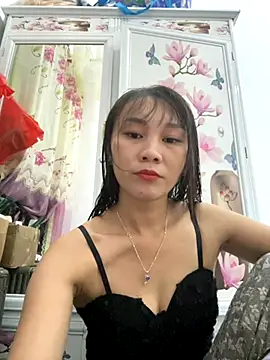 Snapshot of Amino-Suca chatting on November 2025 10:50:02 AM Amino-Suca online show from November 2025 10:50:02 AM