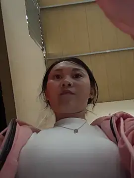 Snapshot of Amino-Suca chatting on November 2025 09:09:02 AM Amino-Suca online show from November 2025 09:09:02 AM