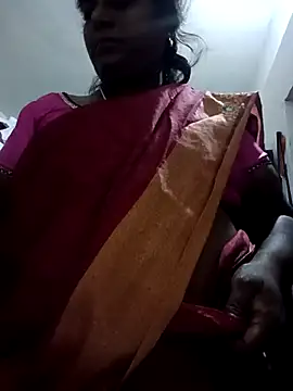 suganthi143 online show from November 2025 09:35:02 PM