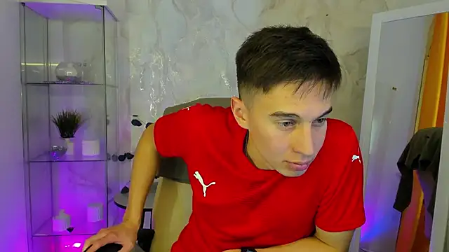 MarkKullen online show from November 2025 05:15:01 PM