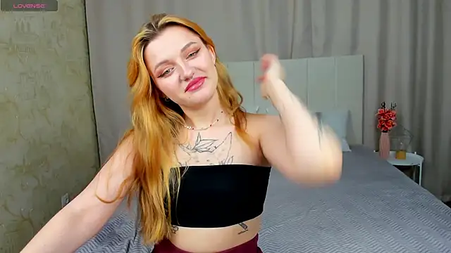 Snapshot of AnnaXPeach chatting on November 2025 12:33:01 AM AnnaXPeach online show from November 2025 12:33:01 AM