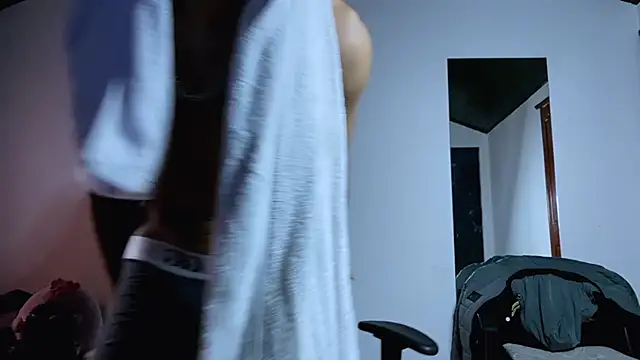 3v1l online show from November 2025 06:39:01 PM