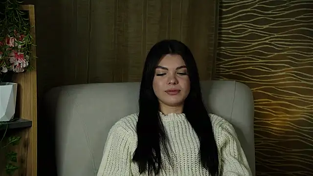 TarshaVrsery online show from November 2025 12:06:02 PM