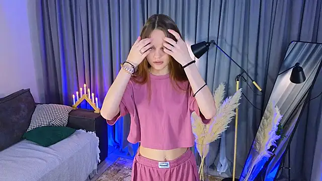 Snapshot of KarlaMagnett chatting on November 2025 03:12:02 PM KarlaMagnett online show from November 2025 03:12:02 PM