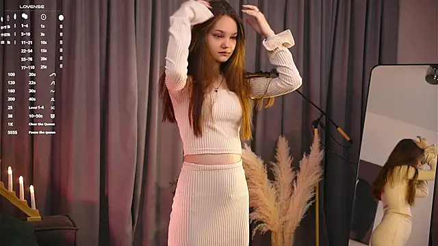 Snapshot of KarlaMagnett chatting on November 2025 03:15:02 PM KarlaMagnett online show from November 2025 03:15:02 PM