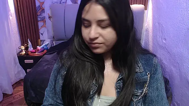 Snapshot of lehia_285 chatting on December 2025 03:07:02 PM lehia 285 online show from December 2025 03:07:02 PM