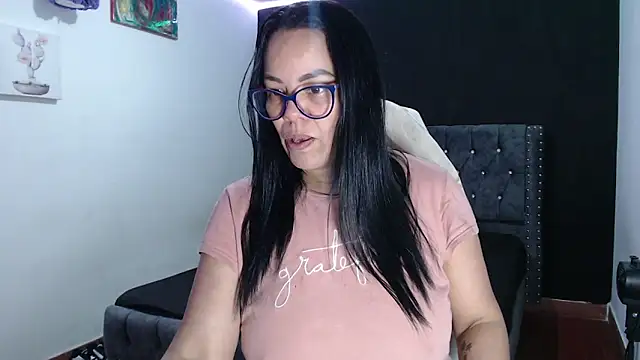 Snapshot of sofia_lopez70 chatting on December 2025 09:09:01 PM sofia lopez70 online show from December 2025 09:09:01 PM