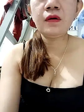 Snapshot of codaivensong chatting on November 2025 02:50:01 PM codaivensong online show from November 2025 02:50:01 PM