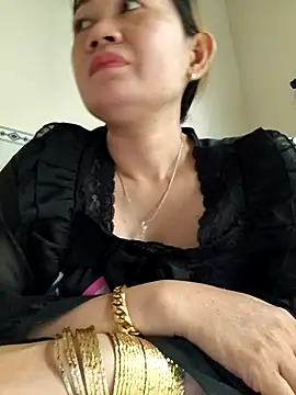 Snapshot of codaivensong chatting on November 2025 03:50:01 AM codaivensong online show from November 2025 03:50:01 AM