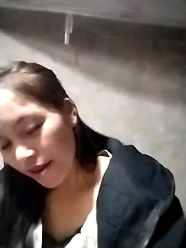 Snapshot of Alice-567 chatting on November 2025 02:05:01 PM Alice-567 online show from November 2025 02:05:01 PM