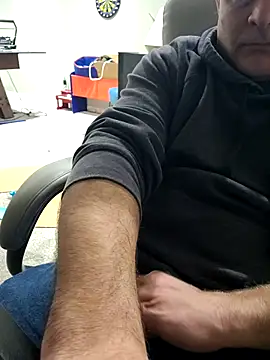 big Jizzy 125 online show from November 2025 04:58:02 AM