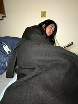 daaqnn online show from December 2025 11:50:02 AM