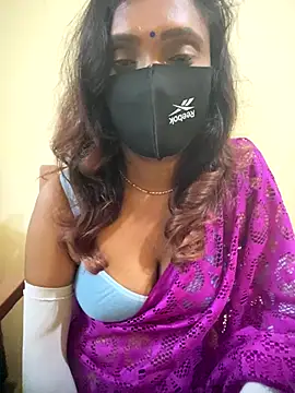 Snapshot of Queen-dhivya chatting on November 2025 01:44:02 PM Queen-dhivya online show from November 2025 01:44:02 PM