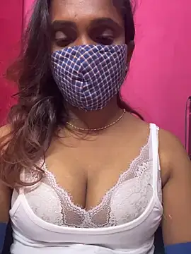 Snapshot of Queen-dhivya chatting on November 2025 05:15:02 PM Queen-dhivya online show from November 2025 05:15:02 PM