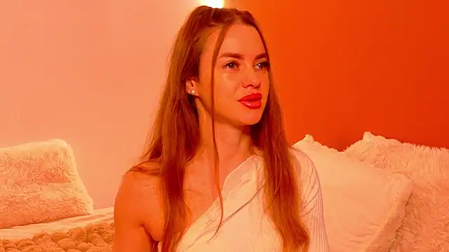 Snapshot of Mirra_ chatting on December 2025 05:46:01 AM Mirra online show from December 2025 05:46:01 AM