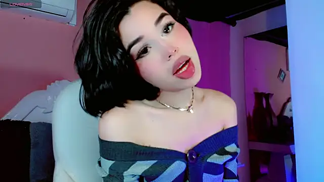 Snapshot of ClaudiaSophia chatting on November 2025 11:42:02 AM ClaudiaSophia online show from November 2025 11:42:02 AM