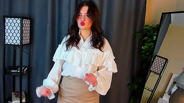 AlvaWiese online show from November 2025 03:12:02 PM