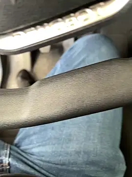 Snapshot of n0tf0und chatting on November 2025 05:46:01 PM n0tf0und online show from November 2025 05:46:01 PM