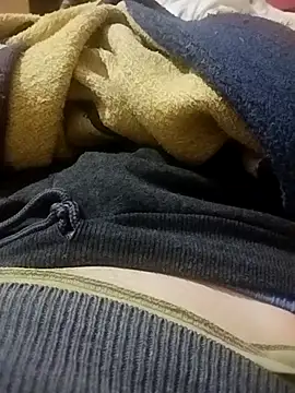 julifer  online show from November 2025 08:03:01 PM