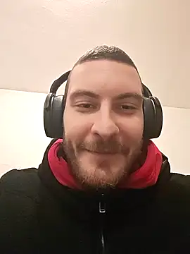 Snapshot of Zoomorris chatting on December 2025 12:54:01 PM Zoomorris online show from December 2025 12:54:01 PM