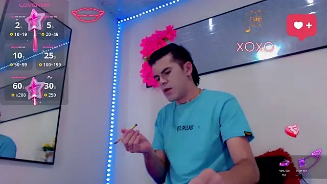 Snapshot of Sebastian_Loaiza chatting on December 2025 12:00:02 PM Sebastian Loaiza online show from December 2025 12:00:02 PM