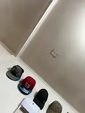 Snapshot of Elpichulotote20 chatting on November 2025 02:24:02 AM Elpichulotote20 online show from November 2025 02:24:02 AM